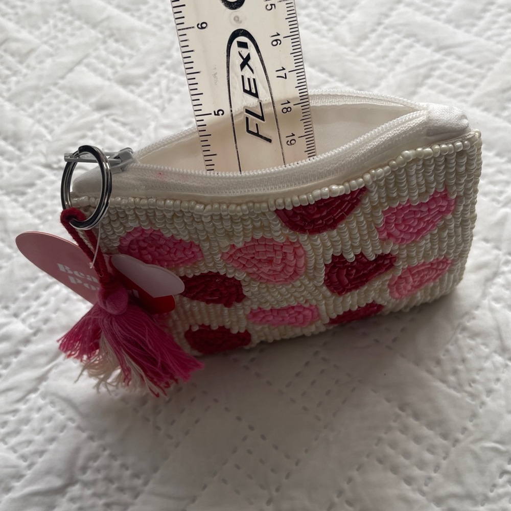 Beaded Heart Pouch - Pink and Red - Picture 4 of 6